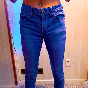 AMERICAN EAGLE SUPER SUPER STRETCH SKINNY JEANS